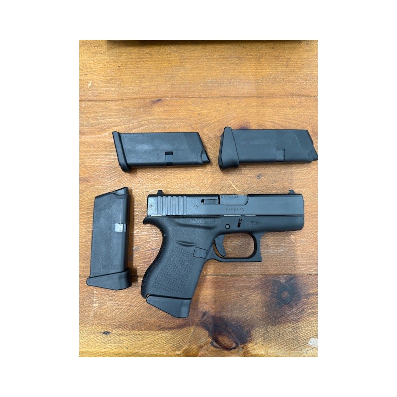 OCC- Pistolet Glock 43 9x19 + 4 Mags OCC- Pistolet Glock 43 9x19 + 4 Mags