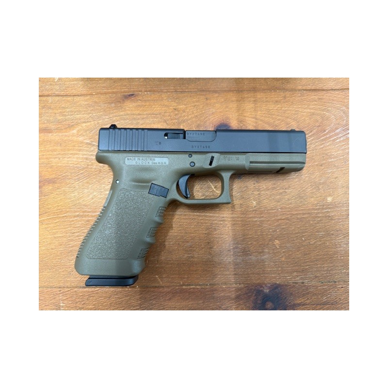 OCC- Pistolet Glock 17 Gen 3 Bicolore Noir/ Vert OCC- Pistolet Glock 17 Gen 3 Bicolore Noir/ Vert